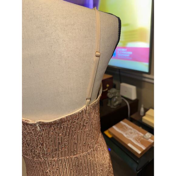 ⭐️ Women’s AARFAR Full Length Sequin Formal Dress. Size Large. NWT! - Picture 5 of 6